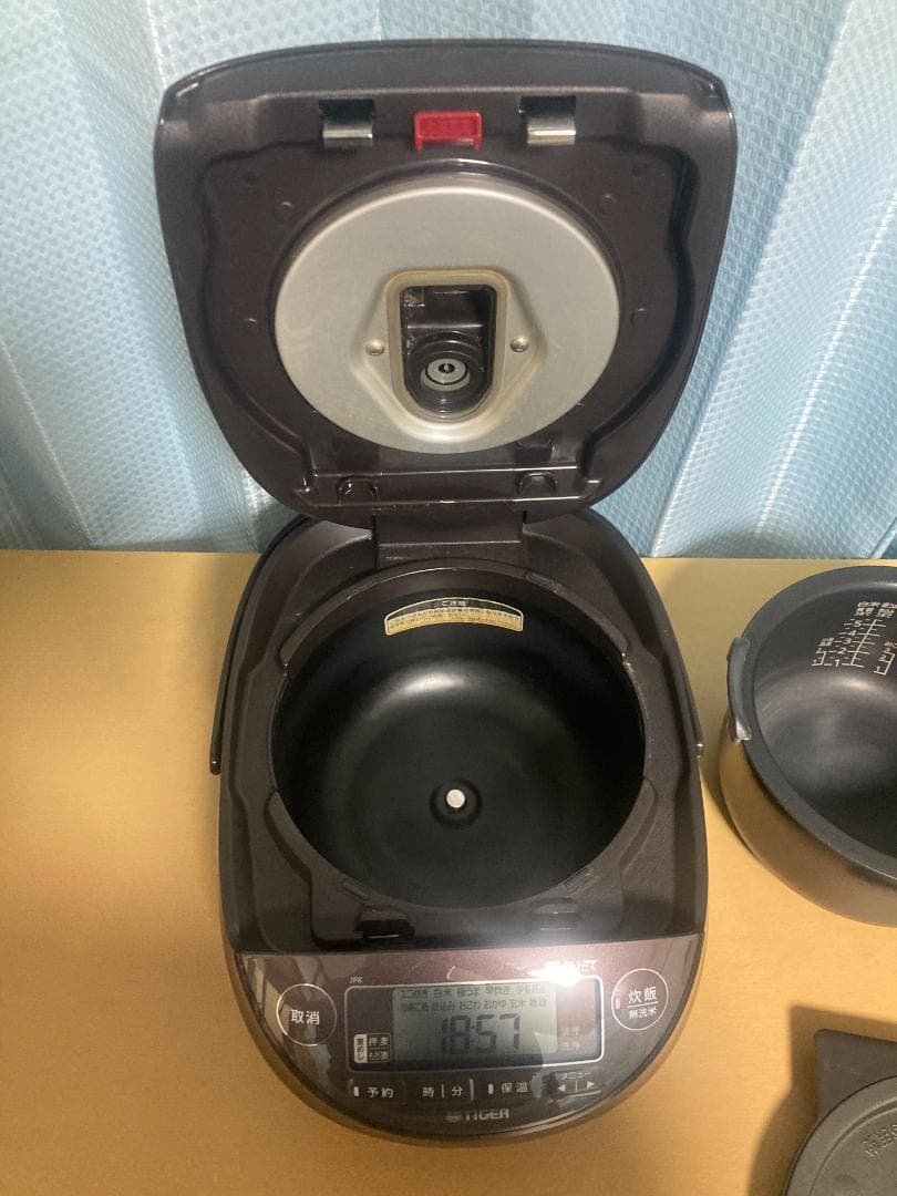 ★JPK-B100 TIGER タイガー圧力 IH炊飯器 ジャー20年製5合炊き