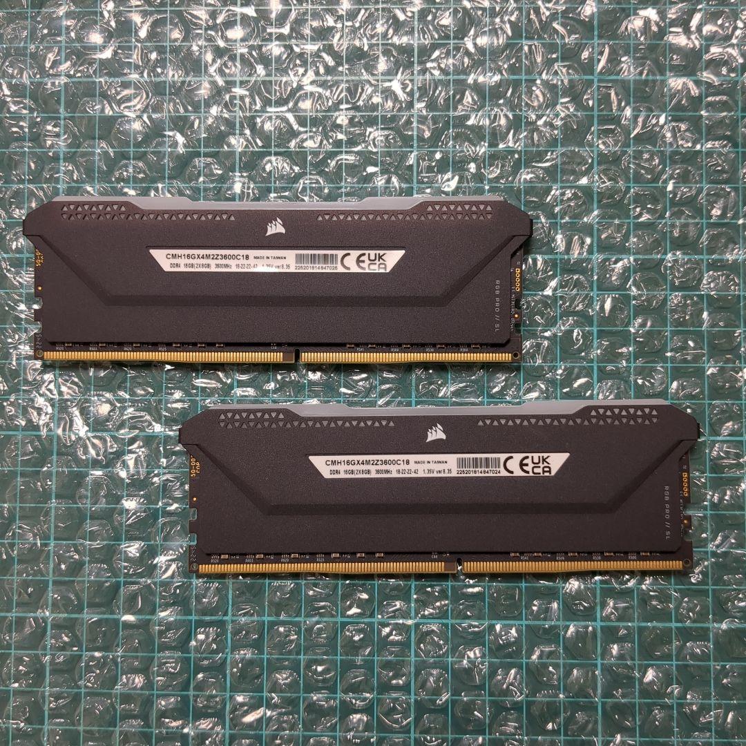 Corsair 16GB（8GB×2） DDR4 メモリ RGB