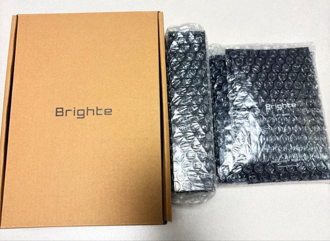 Brighte 美顔器 \"未開封のマスク化粧水付き\"購入日マイスクショ有り
