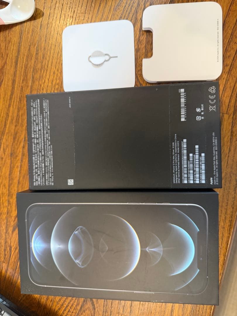 iPhone12 Pro Max シルバー　512gb