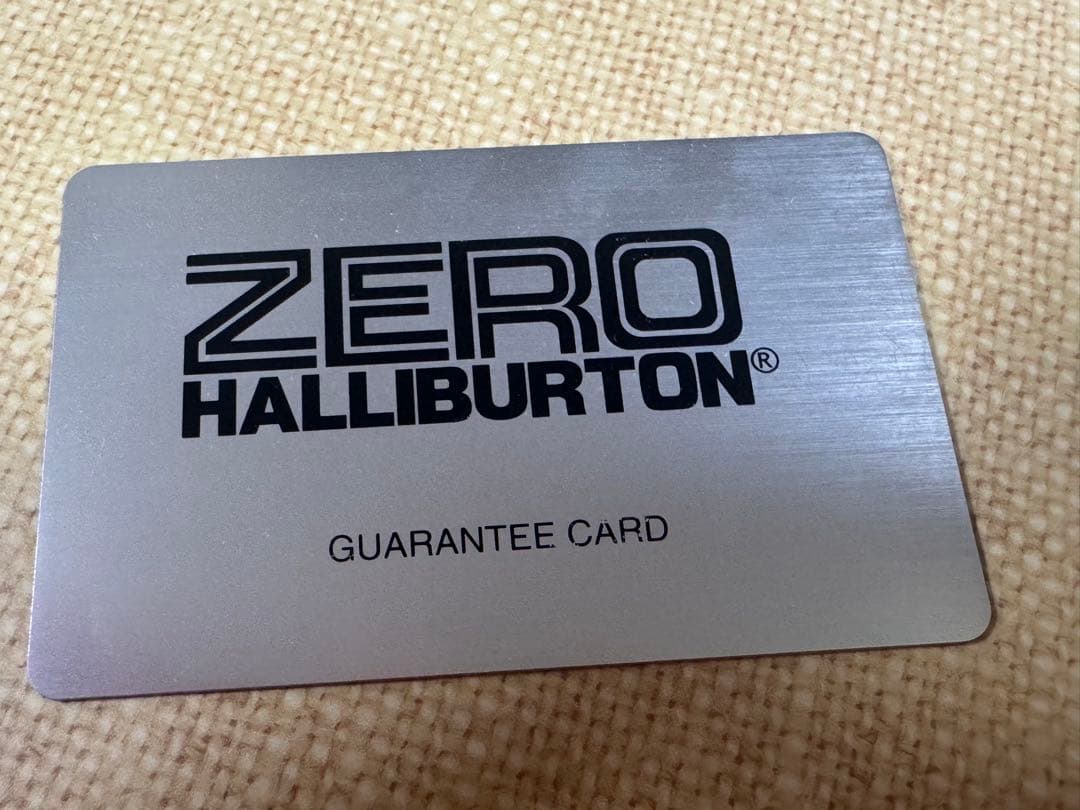 ZERO HALLIBURTON E4 セキュリティケース ブラック