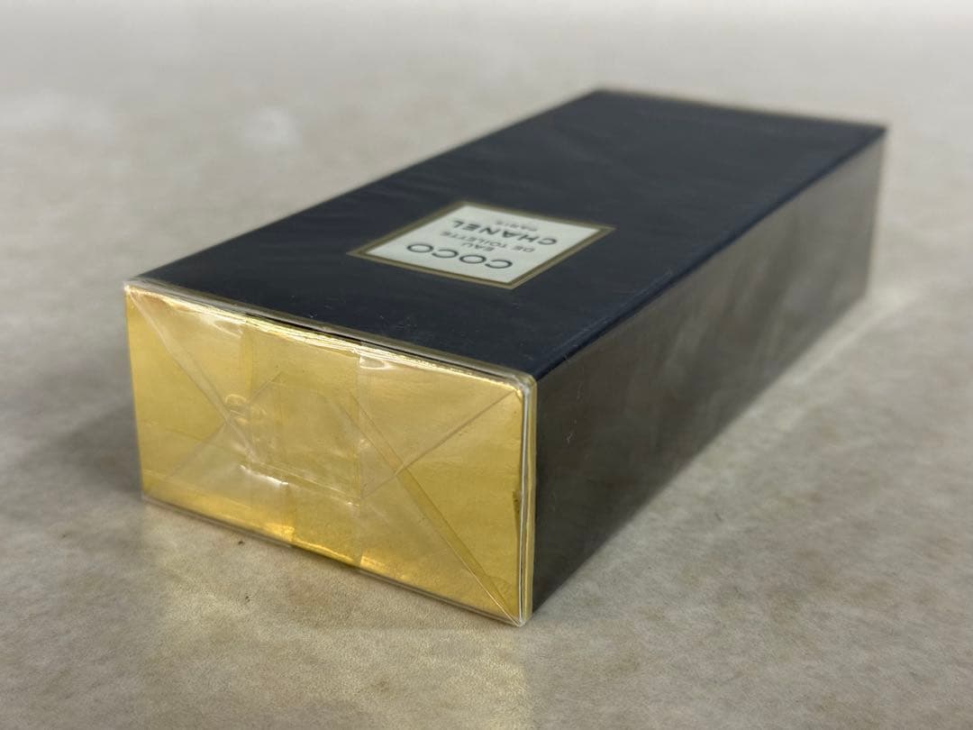 未使用品 CHANEL COCO EAU DE TOILETTE 100ml