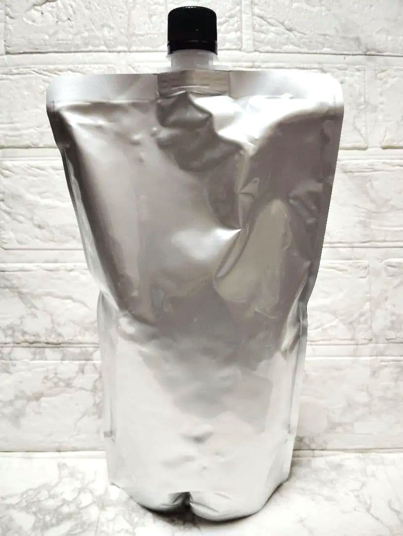 新品　つるりんちょ　サラリト　トリートメント　詰め替え用　1000g