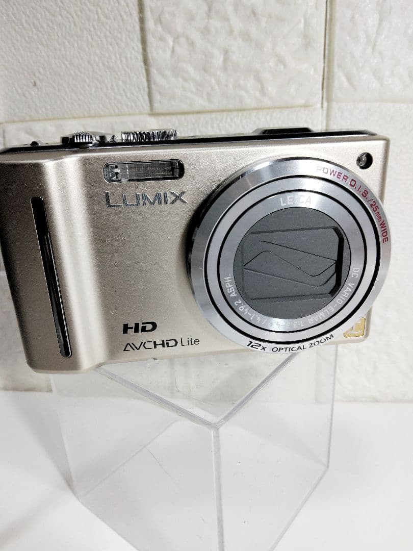 【美品】デジタルカメラ　Panasonic LUMIX DMC-TZ10