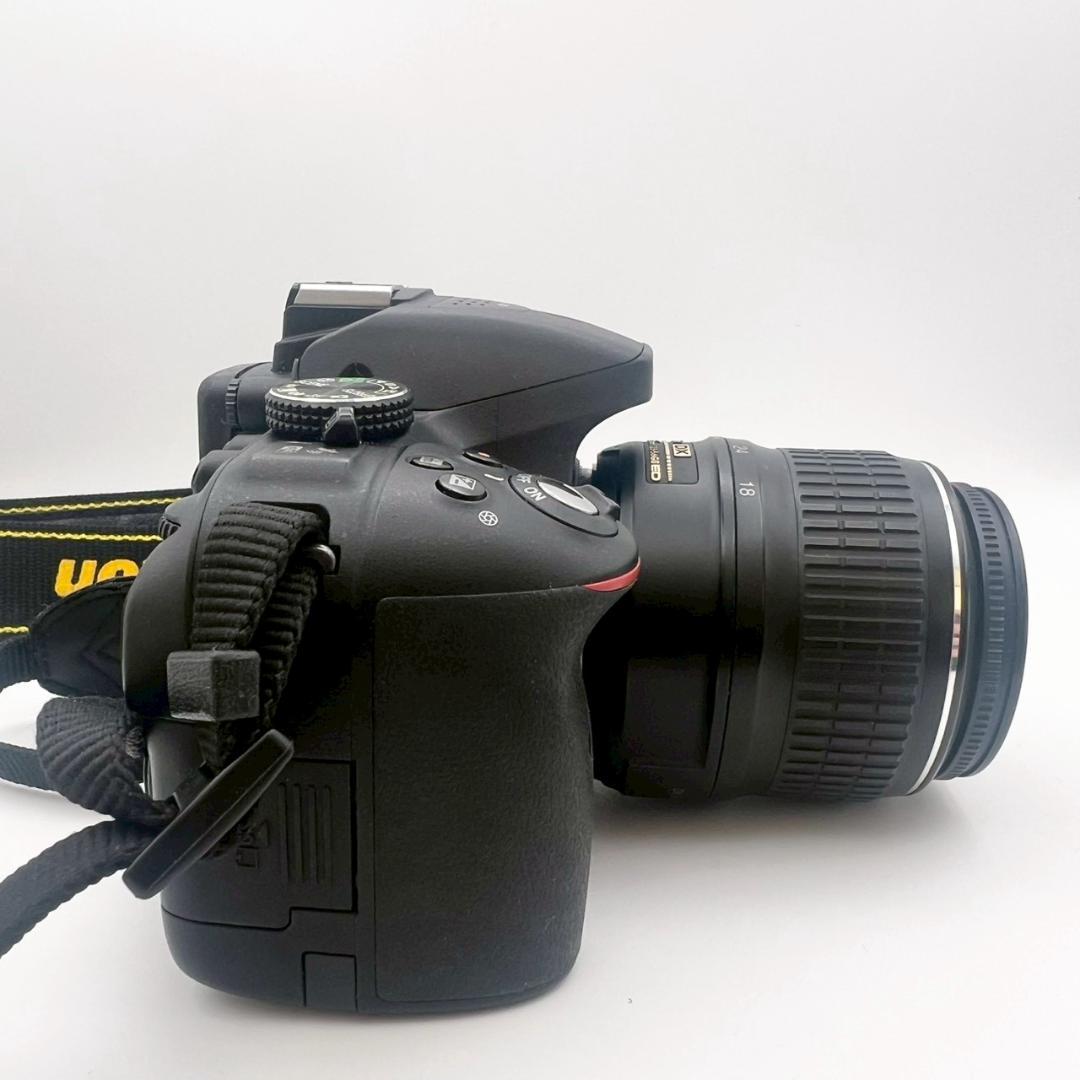 【完動品】Nikon D5300 デジタル一眼 ブラック レンズキット 動作確認
