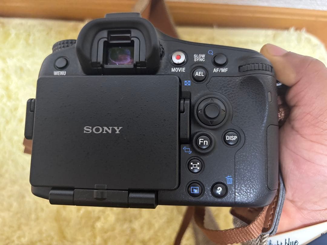 Sony A77 デジタル一眼レフ レンズ4本セット