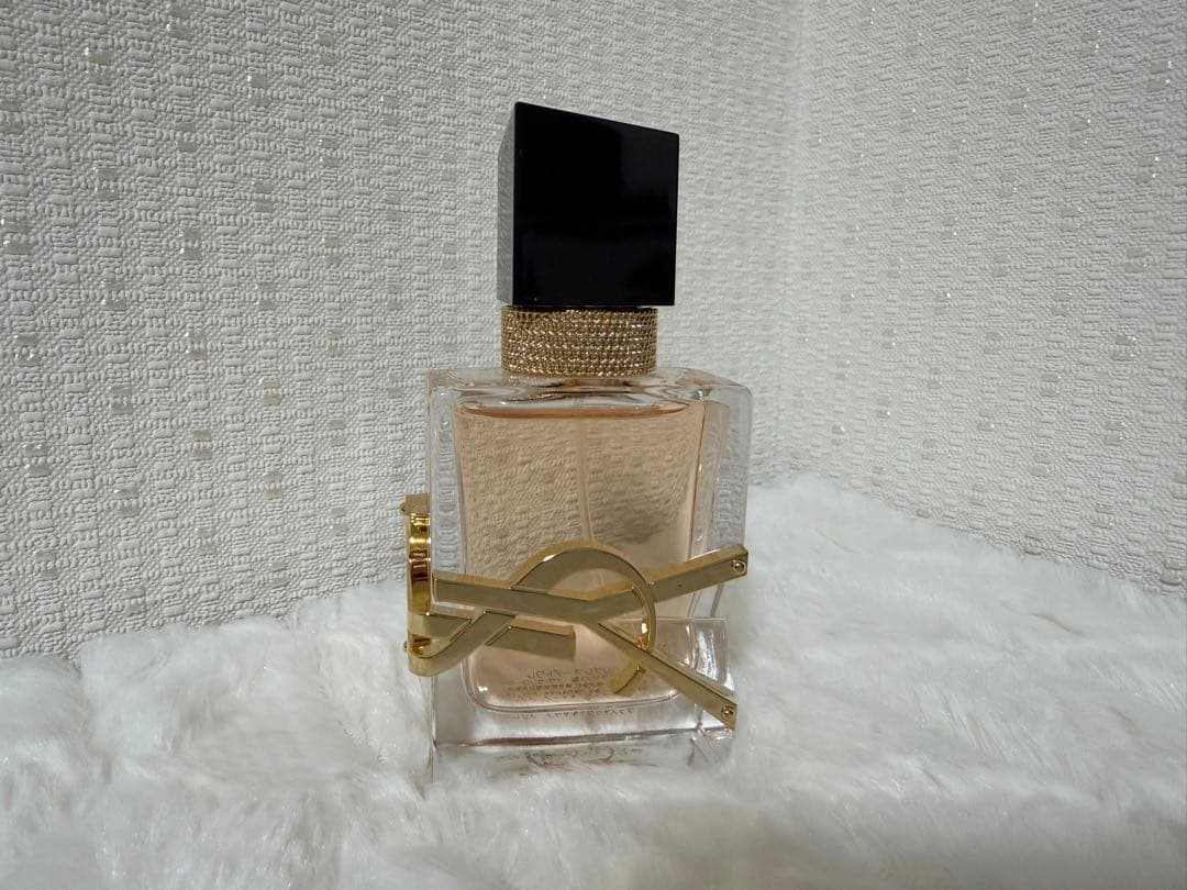 イヴ・サンローラン リブレ オーデトワレ 30ml