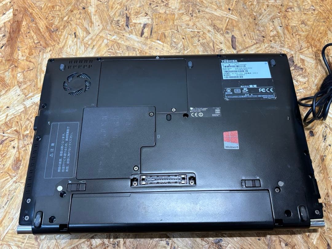 ノートパソコン dynabook R732 E16HB Win10 SSD500