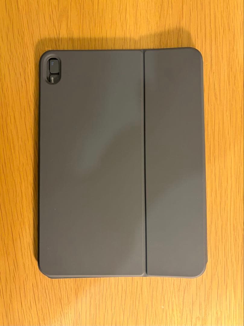 【ほぼ新品】iPad 第11世代 100% 充放電5回 キーボード&ペン付き