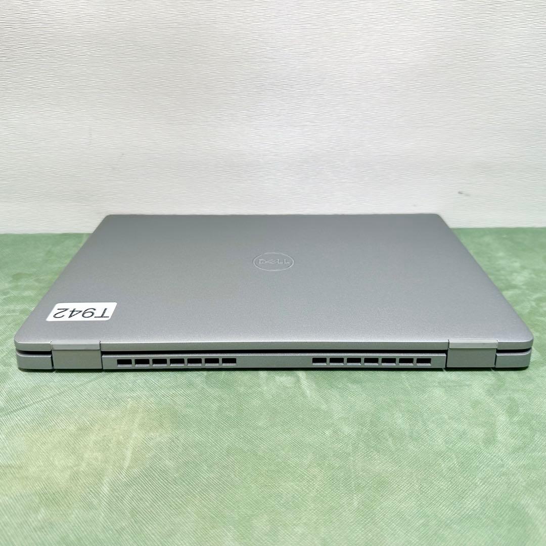 DELL Latitude 5330 i5 第12世代 メモリ16GB 256
