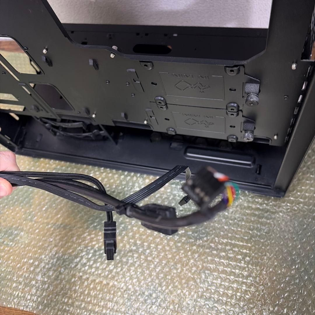 【PCケース】レベルインフィニティ　inwin？　ATXケース