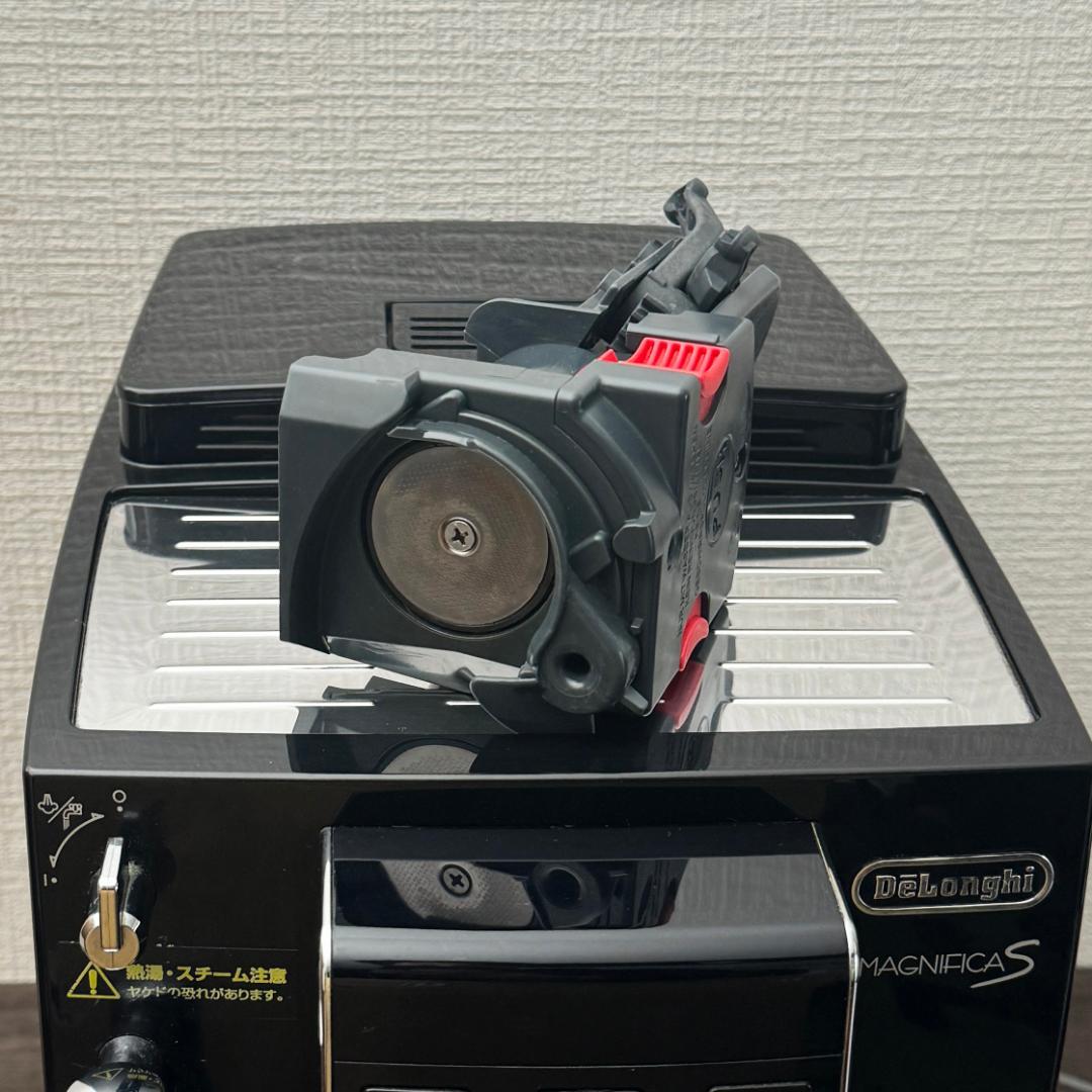 良好　デロンギ マグニフィカS ECAM23120BN 全自動エスプレッソマシン