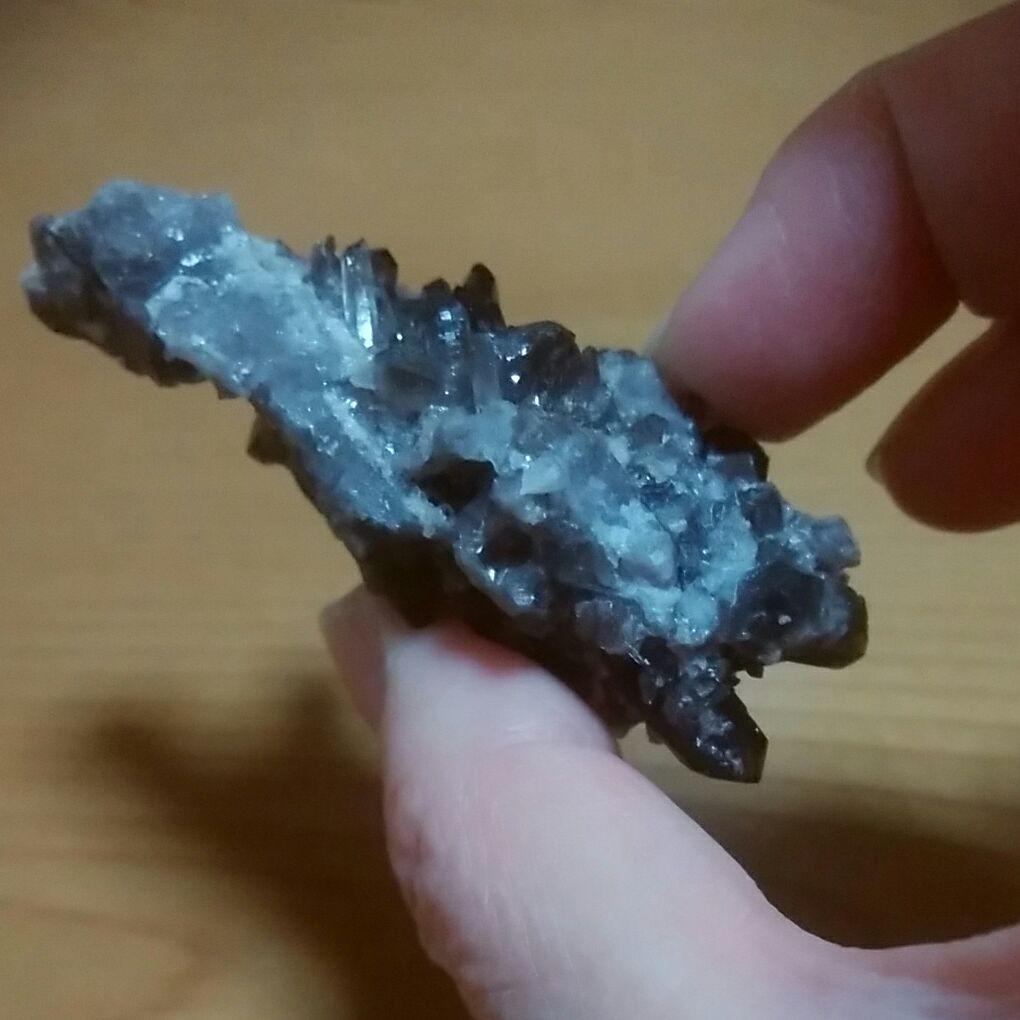 黒水晶　ミニクラスター結晶約38g