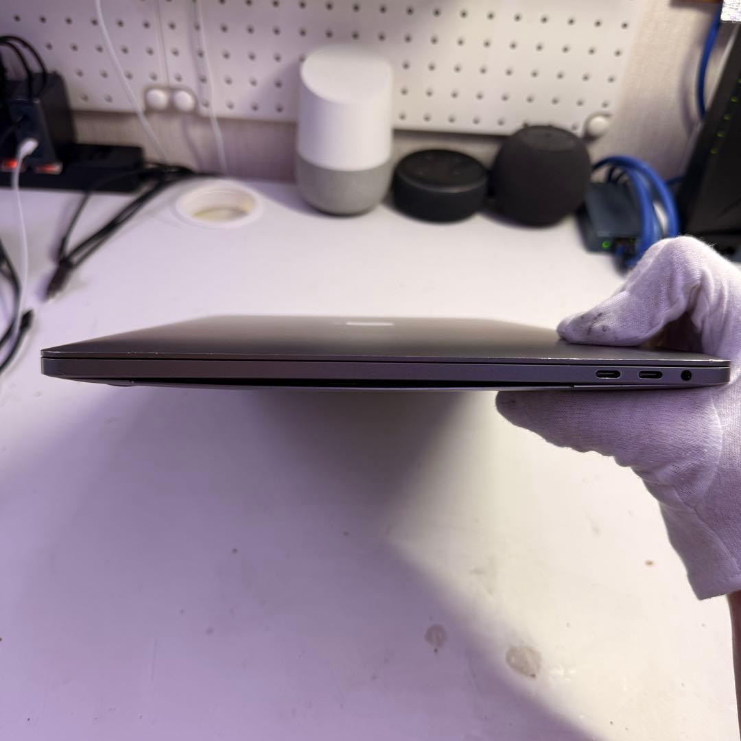 MacBookPro 15インチ i7搭載 16GB/512GB 美品