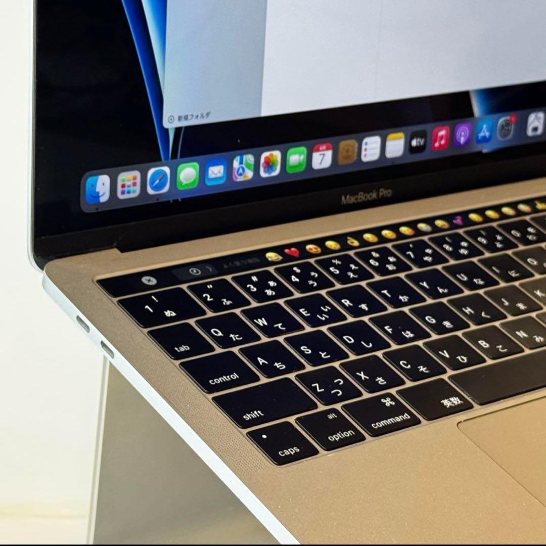 MacBook Pro13㌅ タッチバー＋指紋認証 A1706 ウィンドウズ搭載