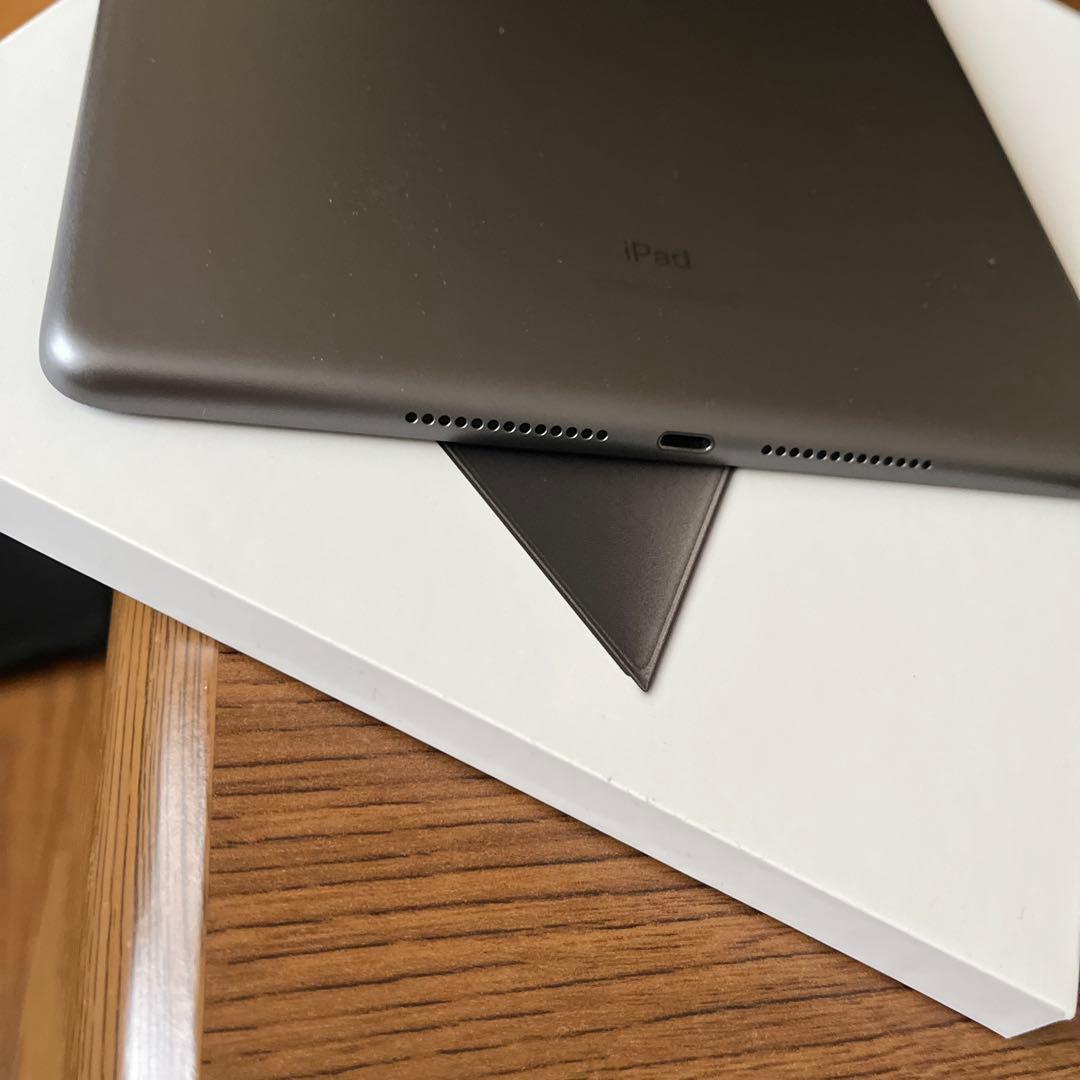 iPad 第9世代　64GB 純正smartkeyboardセット