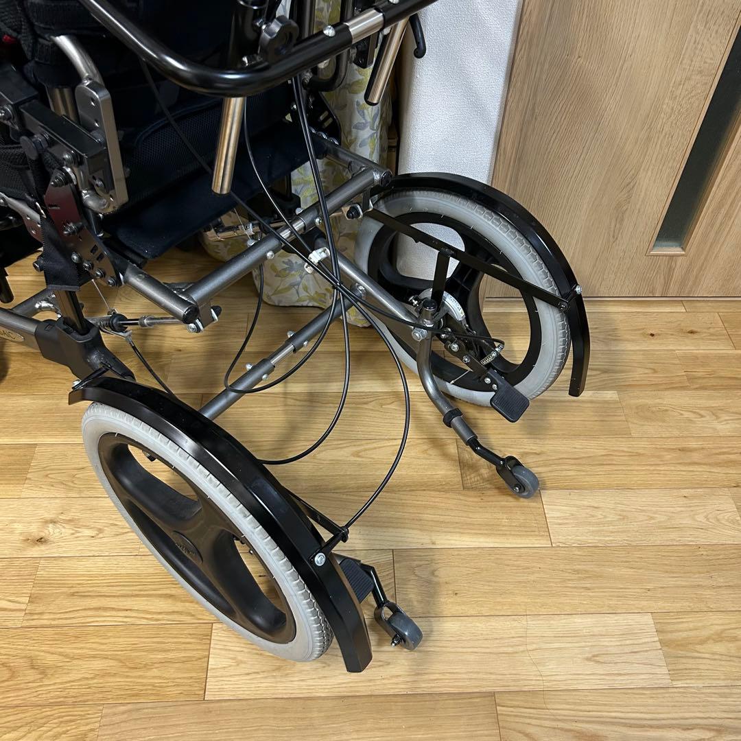 モジュラー式 座位保持装着　車椅子　MOSAIC ティルト付　屋外　障害児バギー