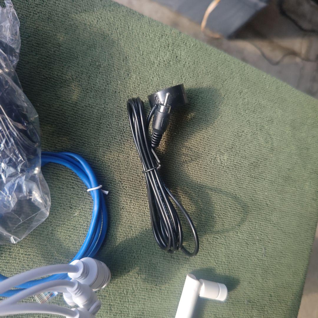 GENBOLT GB220X 自動追尾 Wi-Fi ネットワーク防犯監視カメラ