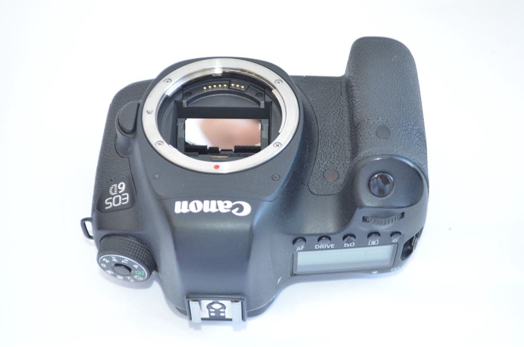 フルサイズセンサーで超高画質♪キヤノン EOS 6D ダブルズームキット♡