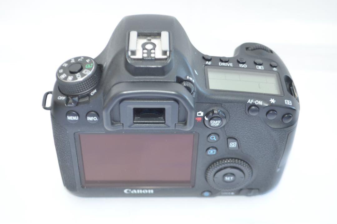 フルサイズセンサーで超高画質♪キヤノン EOS 6D ダブルズームキット♡