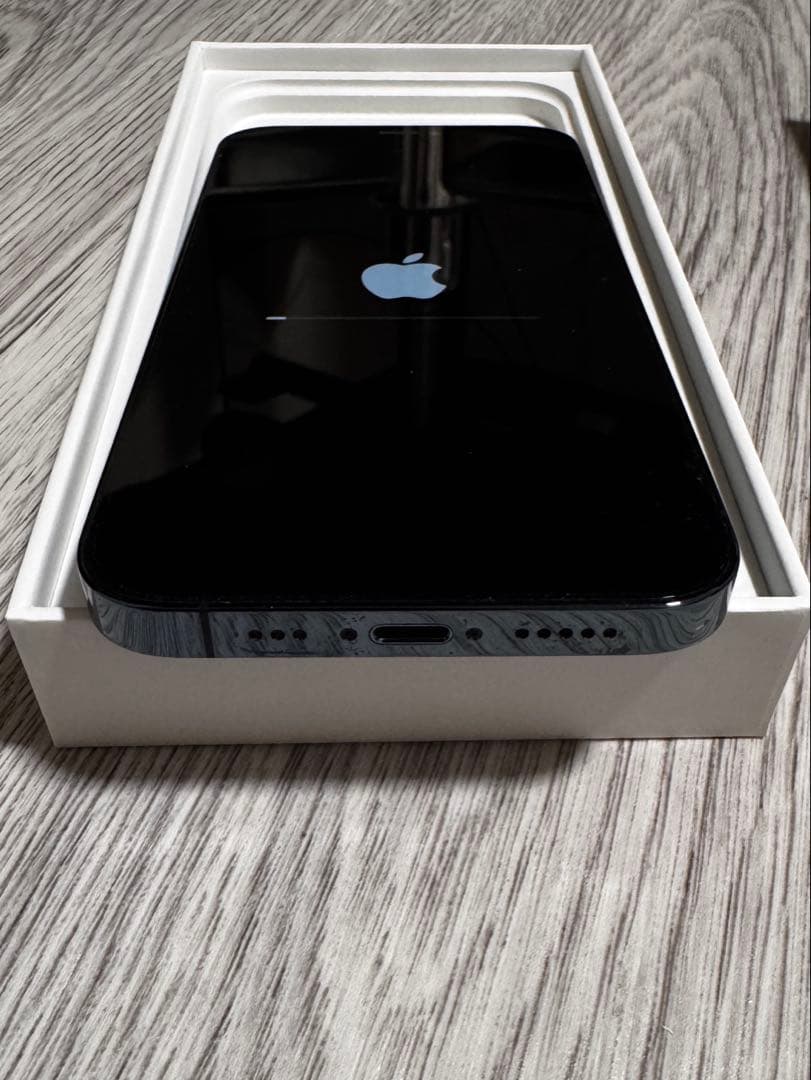 iPhone 12 pro パシフィックブルー