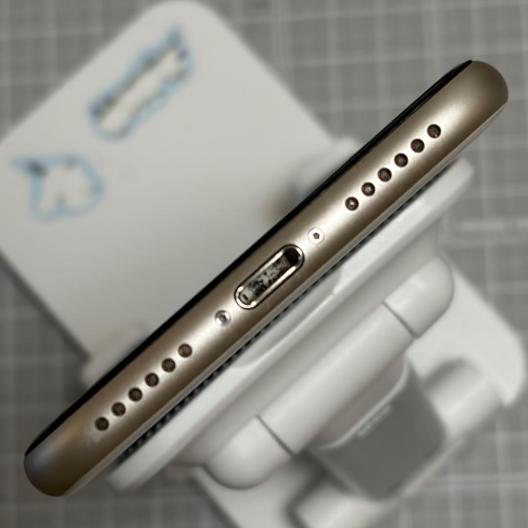 iPhoneSE 第3世代 128GB スターライト バッテリー100%