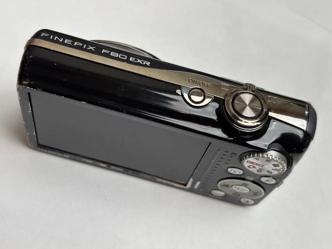 FUJIFILM FINEPIX F80 EXR ブラック　27mm～270mm