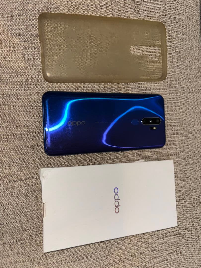 ジャンクOppo スマートフォン 青色 本体 充電器付き