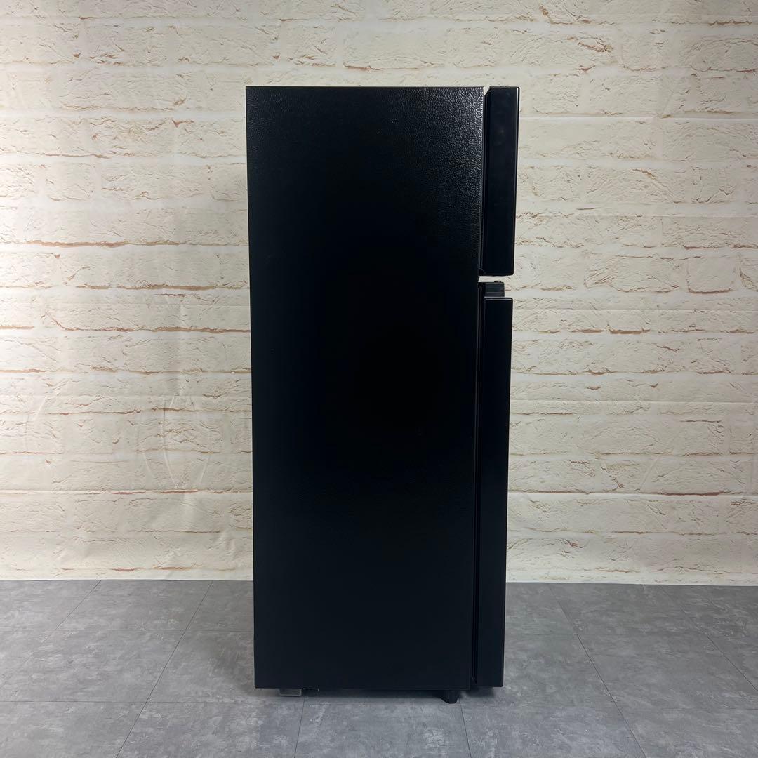 2024年式　Hisense HR-K12HB 124Lブラック