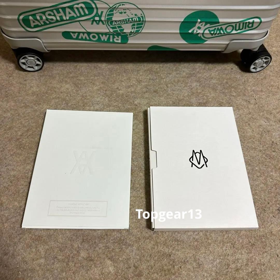 リモワ　パイロットケース　Daniel Arsham