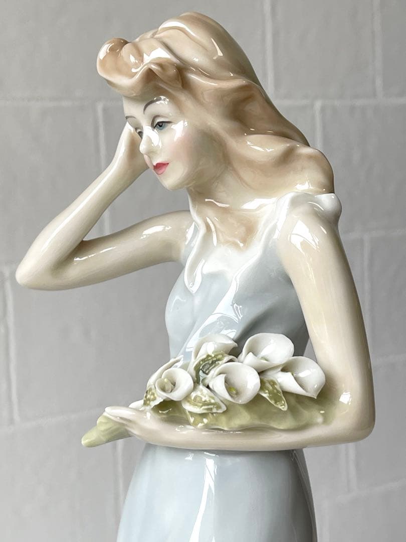 工芸品   WINDFLOWER Reflections