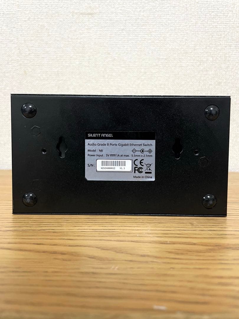 美品 SILENT ANGEL N8 スイッチングハブ