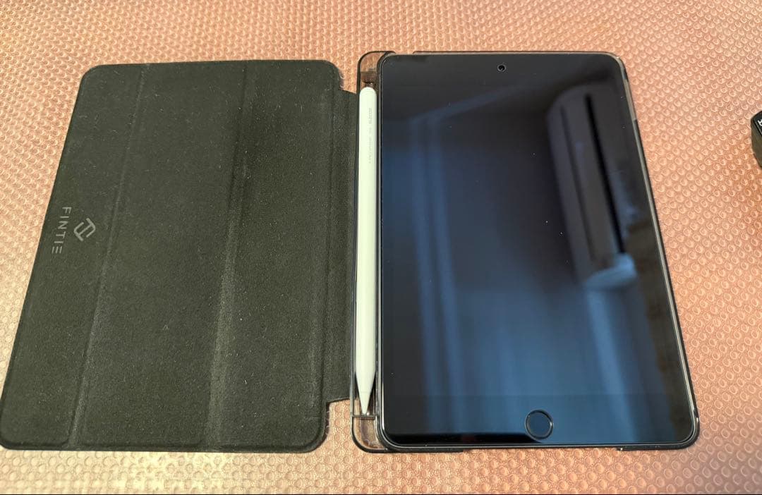 iPad mini 5 64GB ガラスフィルム　ケース　ペンシル付