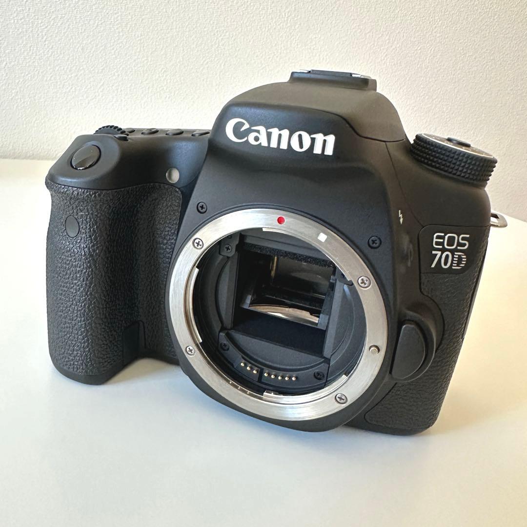 キャノン EOS 70D デジタル一眼 シャッター数約5800回 Canon