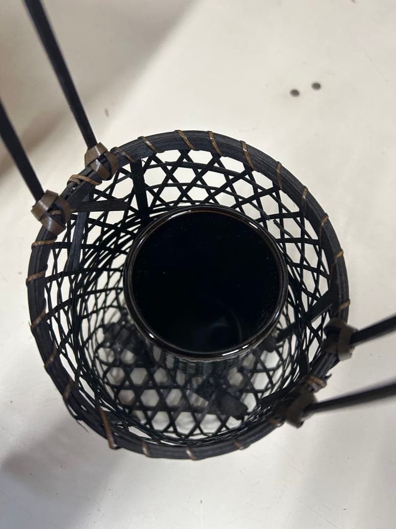竹製黒提灯 網目模様 箱付き　風流　花瓶？