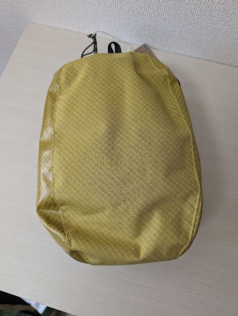 新品 パタゴニア ブラックホール キューブ SHNY　Mサイズ