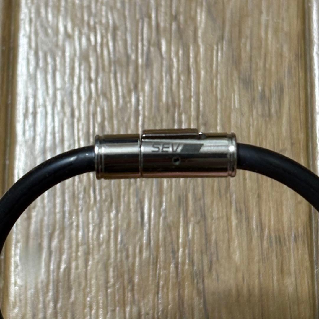 SEV ルーパーブレスレット ブラック