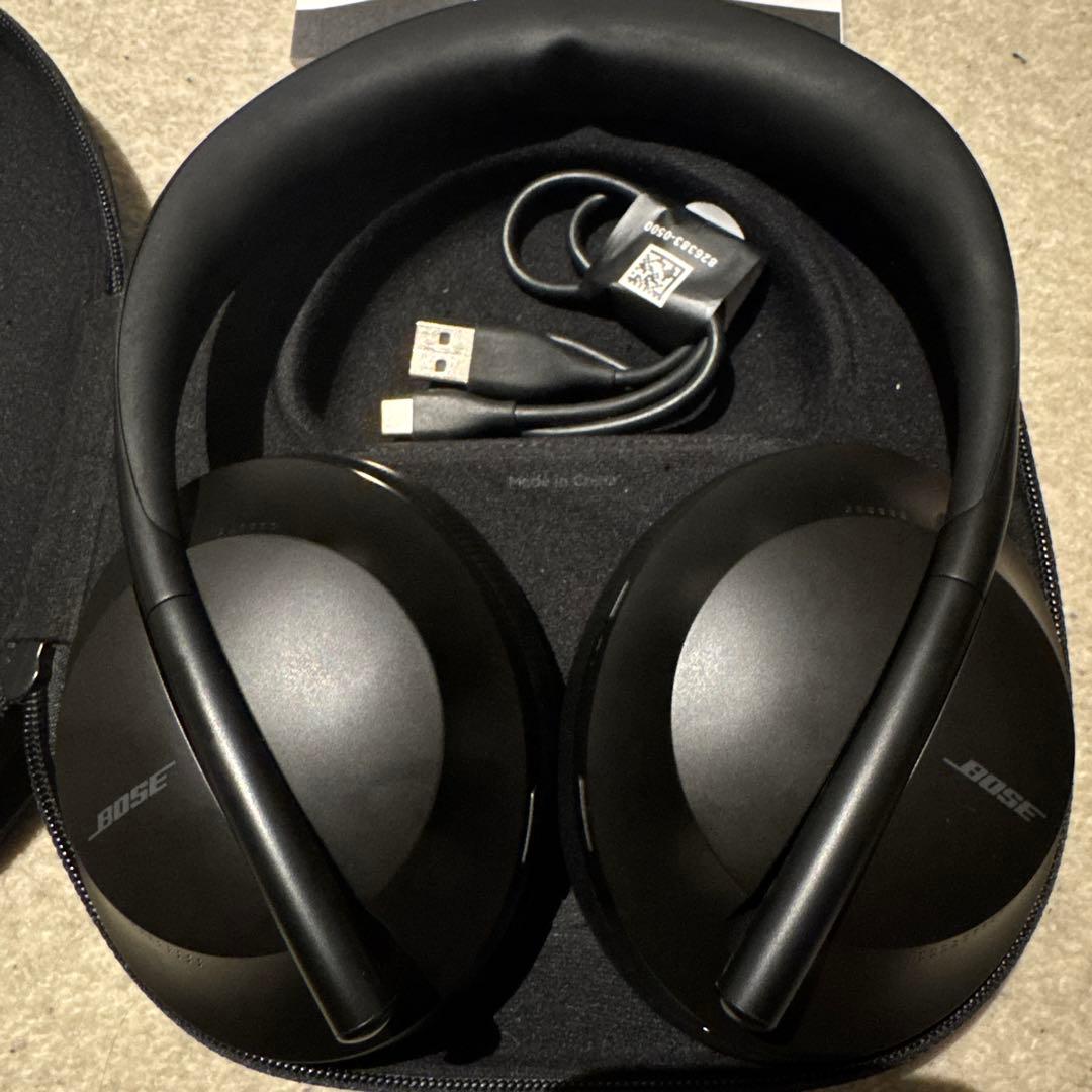 ボーズ Noise Cancelling Headphones 700