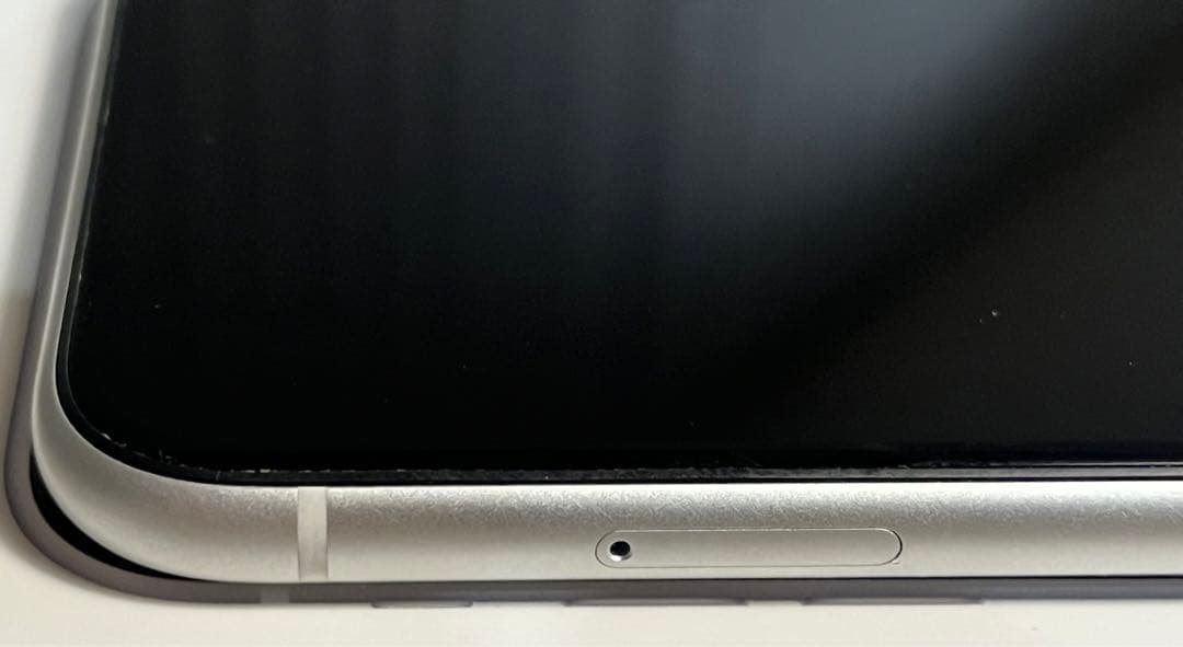 【極美品】 iPhone XR white 64GB 箱あり