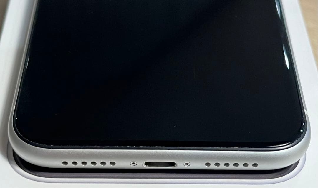 【極美品】 iPhone XR white 64GB 箱あり