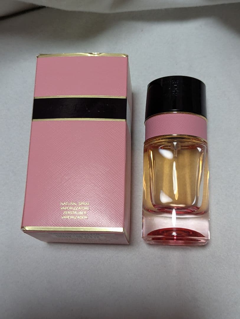 プラダキャンディフローラレ オーデトワレ50ml