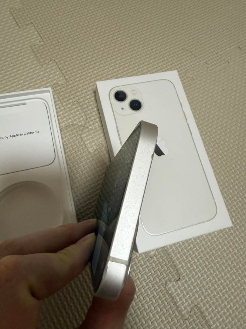 Apple iPhone 13 128GB ホワイト