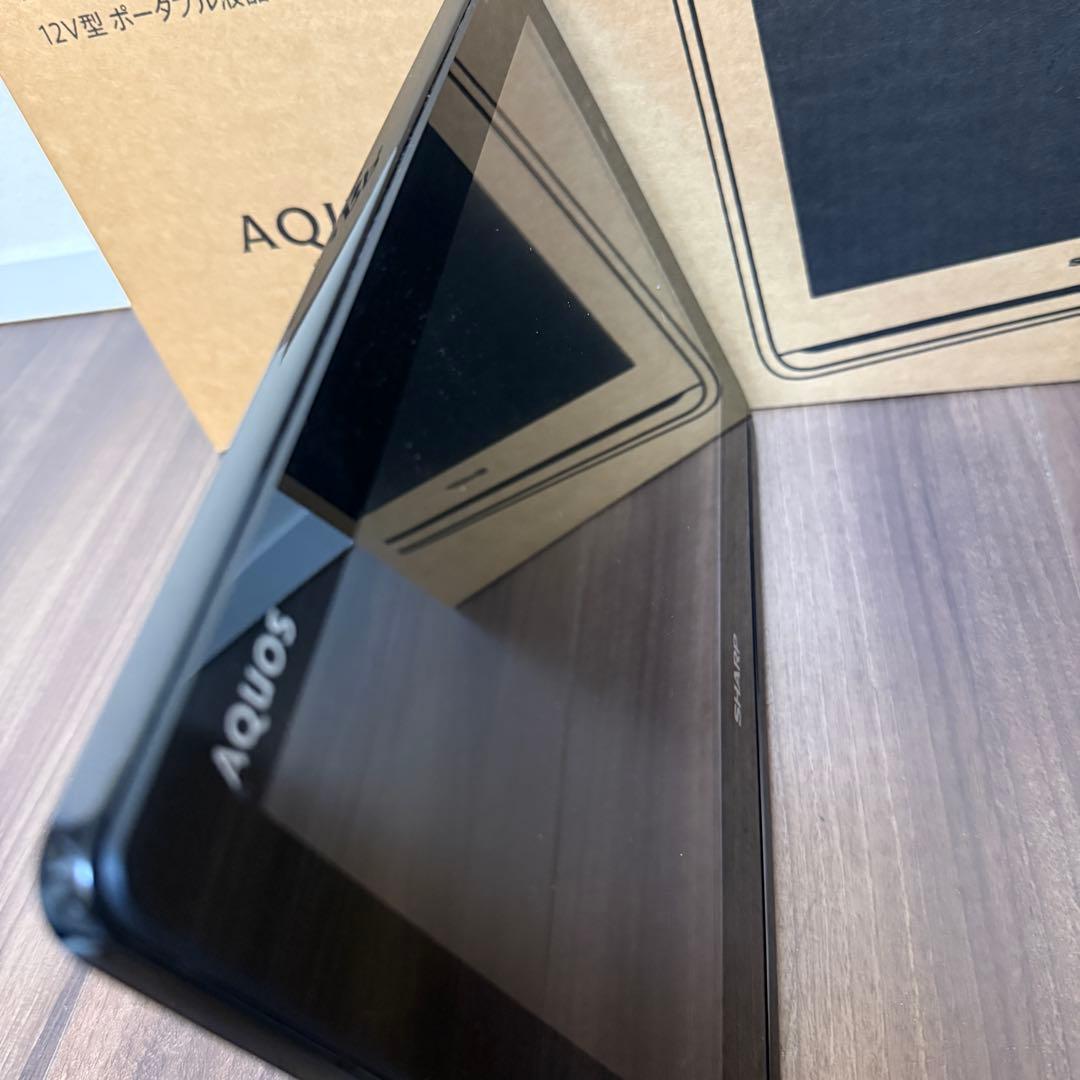 【美品】シャープ ポータブル 液晶テレビ AQUOS ブラック 2T-C12AF