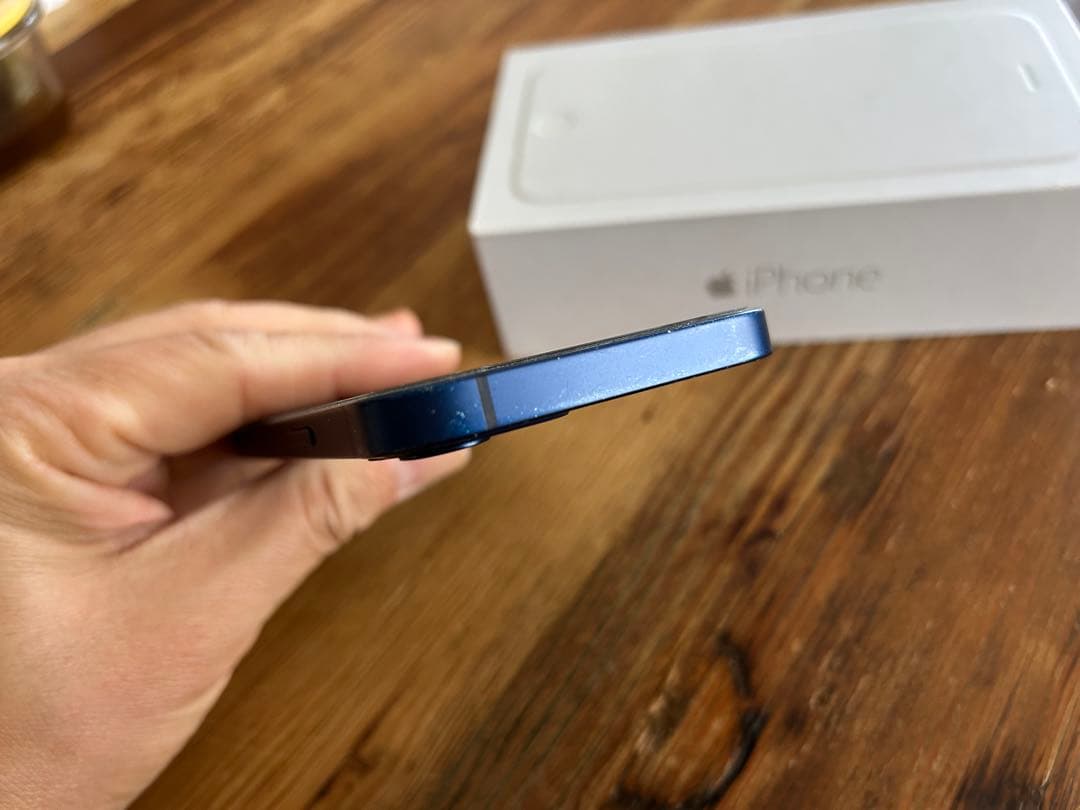 良品 Apple iPhone 12 mini ケース3 個付き