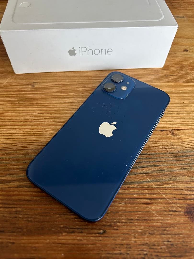 良品 Apple iPhone 12 mini ケース3 個付き