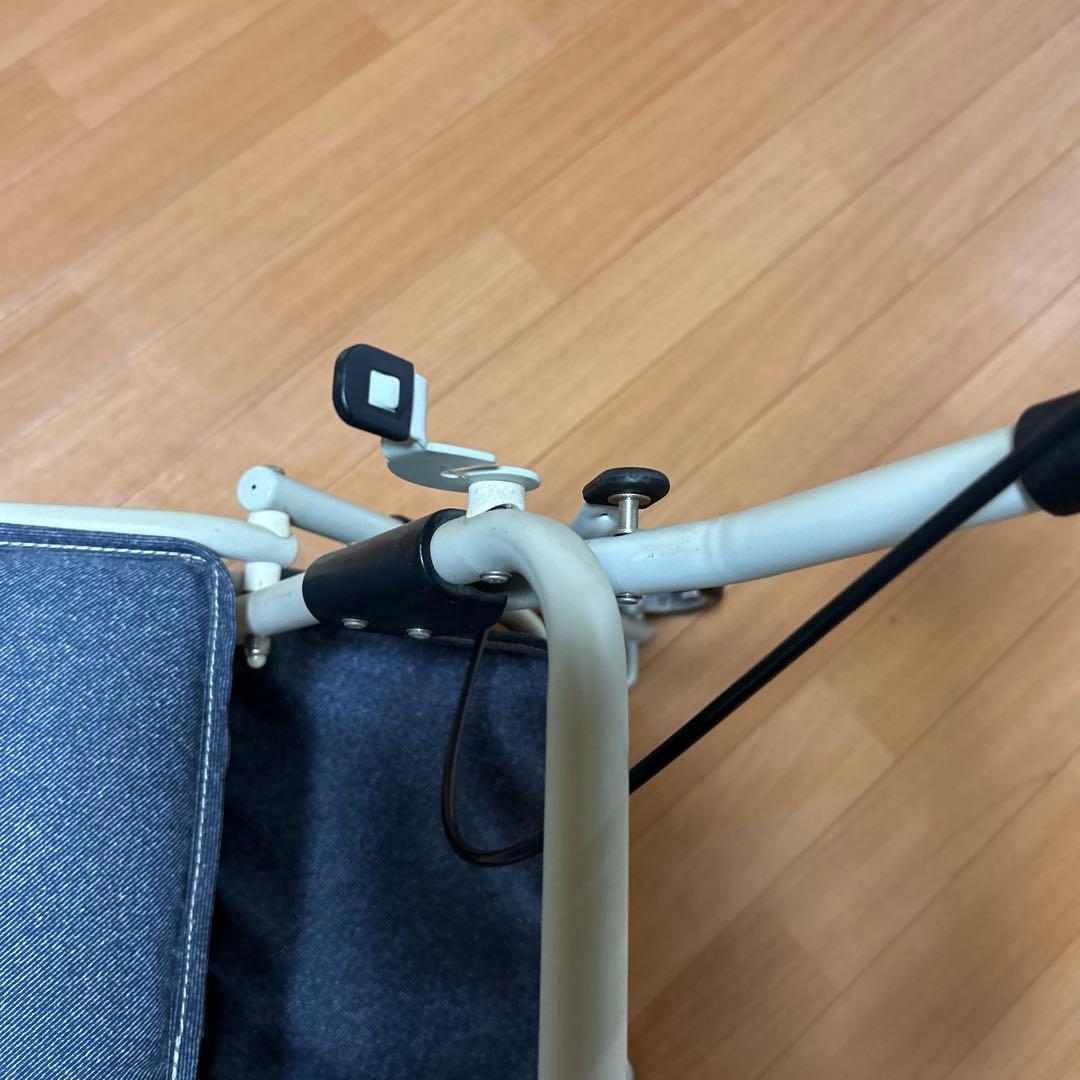 折りたたみ式シルバーカー グレー