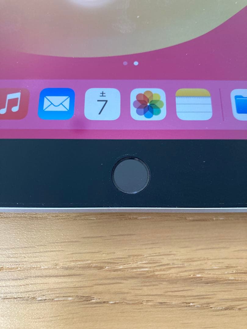 Apple iPad 10.2インチ スペースグレー 保護ケース・フィルム付き