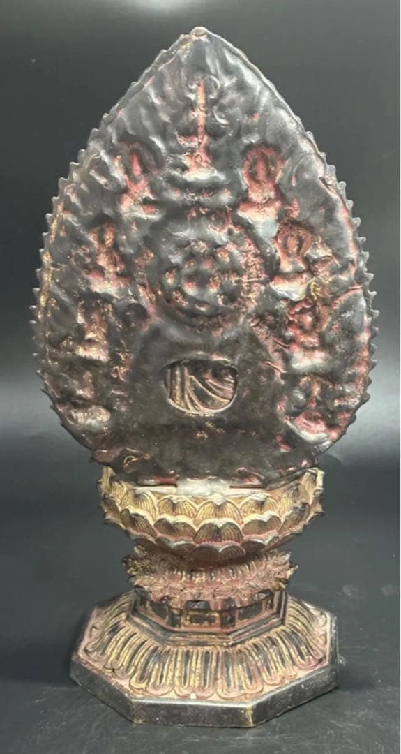 (期間セール)銅製　仏像 細かい彫刻　お釈迦様 釈迦如来　2つ