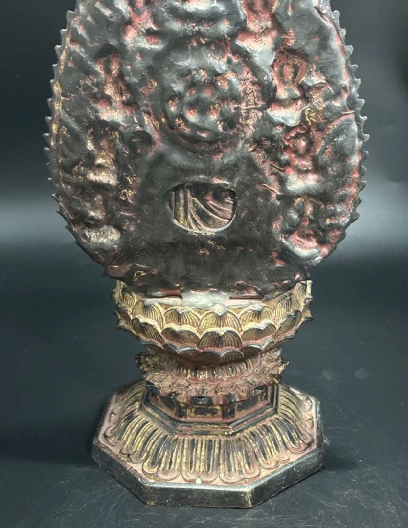 (期間セール)銅製　仏像 細かい彫刻　お釈迦様 釈迦如来　2つ