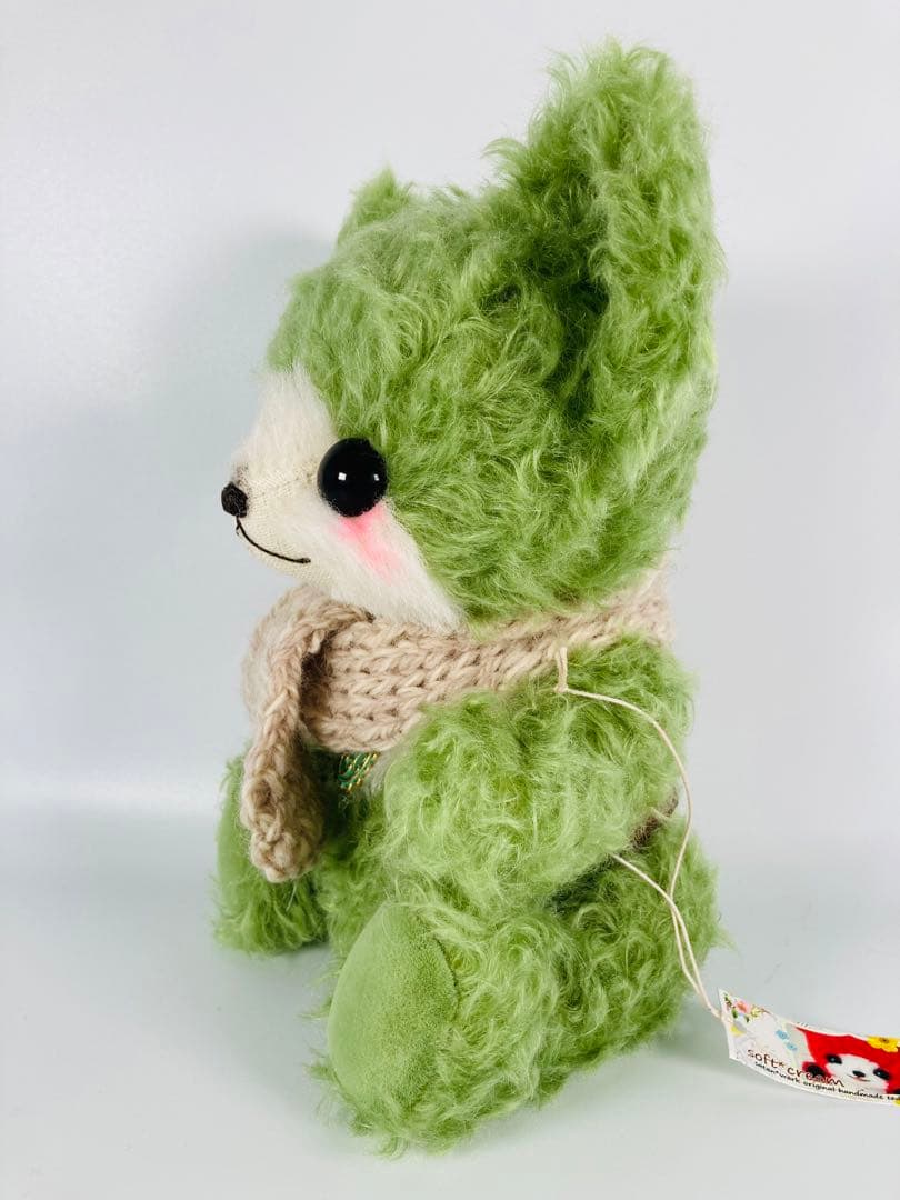 ハンドメイド 抹茶色　クマのぬいぐるみ